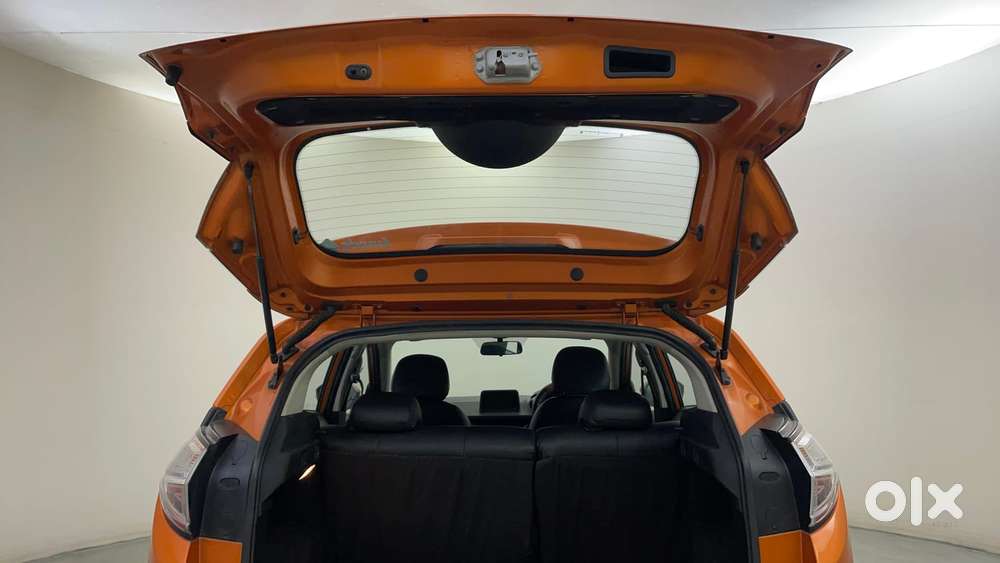 Tata Nexon 1.2 Revotron Xz Plus, 2018, Petrol