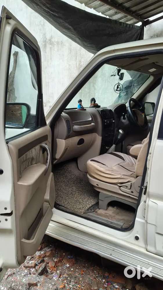 Mahindra Scorpio Classic 2011 Diesel 148000 Km Driven