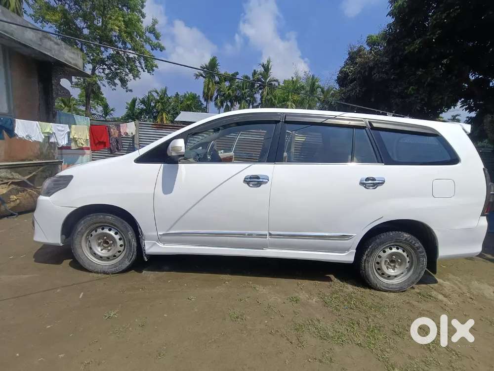 Toyota Innova Petrol Manual 2014