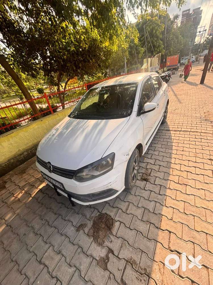 Volkswagen Ameo 2016 ( Candy White )