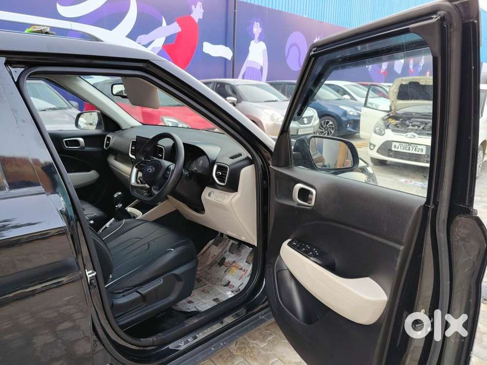 Hyundai Venue Sx, 2024, Petrol