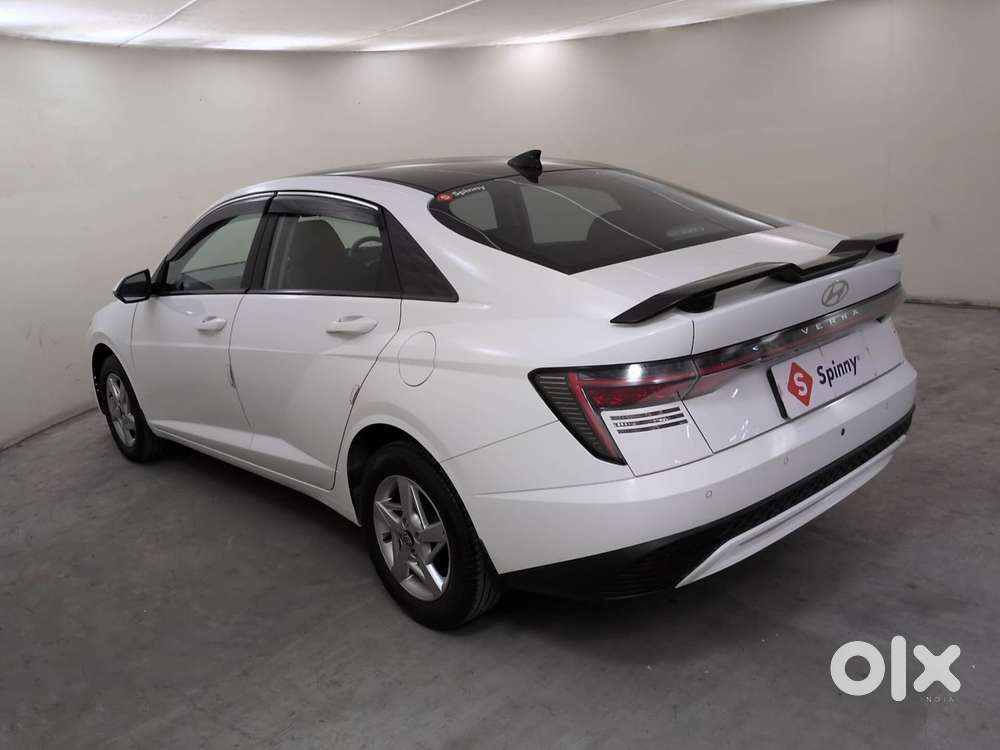 Hyundai Verna 1.5 Sx (o) Vtvt, 2025, Petrol