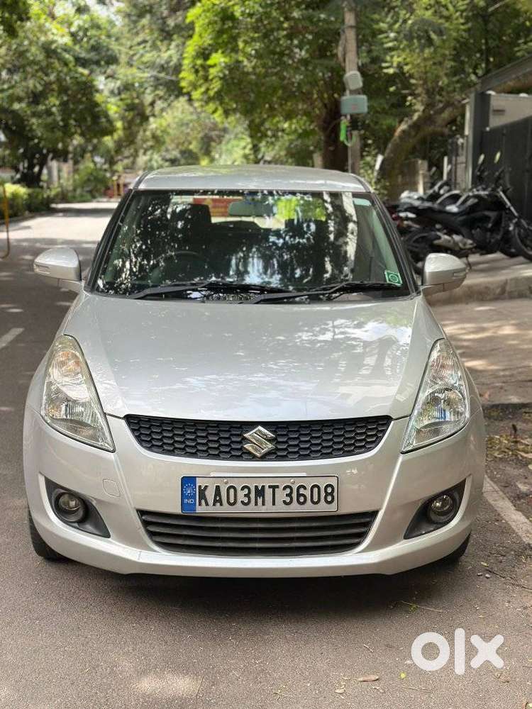 Maruti Suzuki Swift Vvt Zxi, 2014, Petrol