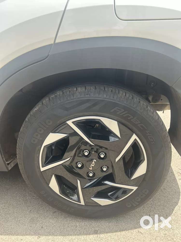 Kia Sonet, 2024, Petrol