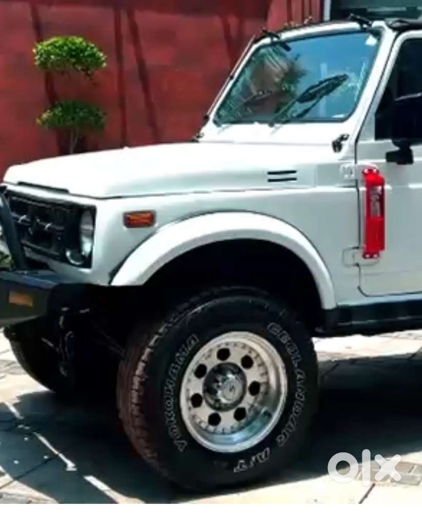Maruti Suzuki Gypsy 2010