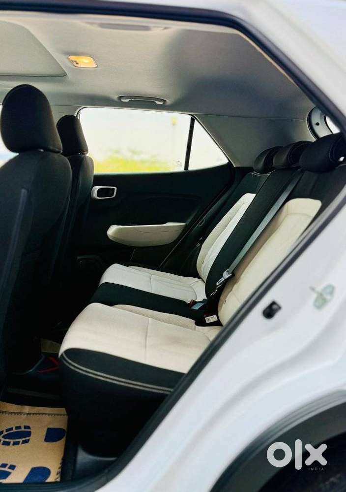 Hyundai Venue Sx Mt, 2024, Diesel