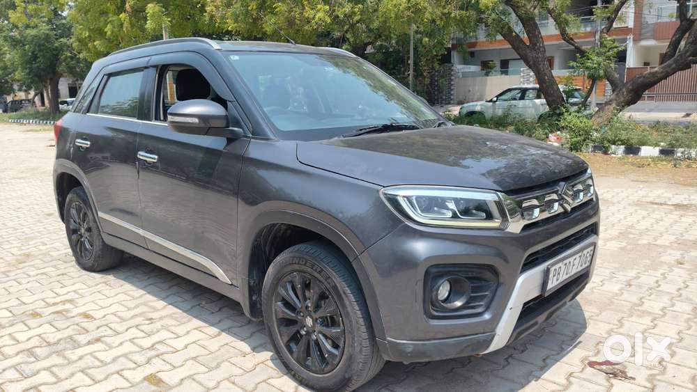 Maruti Suzuki Brezza 1.5 Zxi At Smart Hybrid, 2020, Petrol