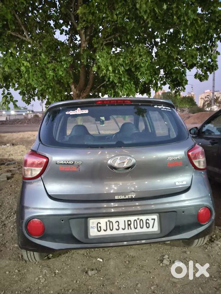 Shelling In Car