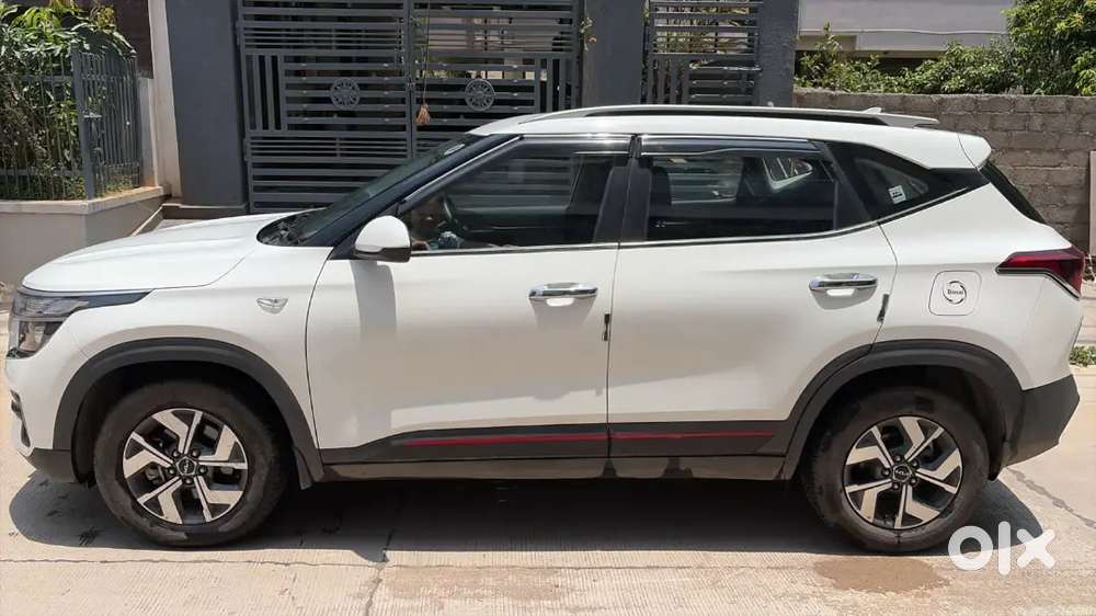 Less Driven Seltos Diesel With Showroom Like Condition