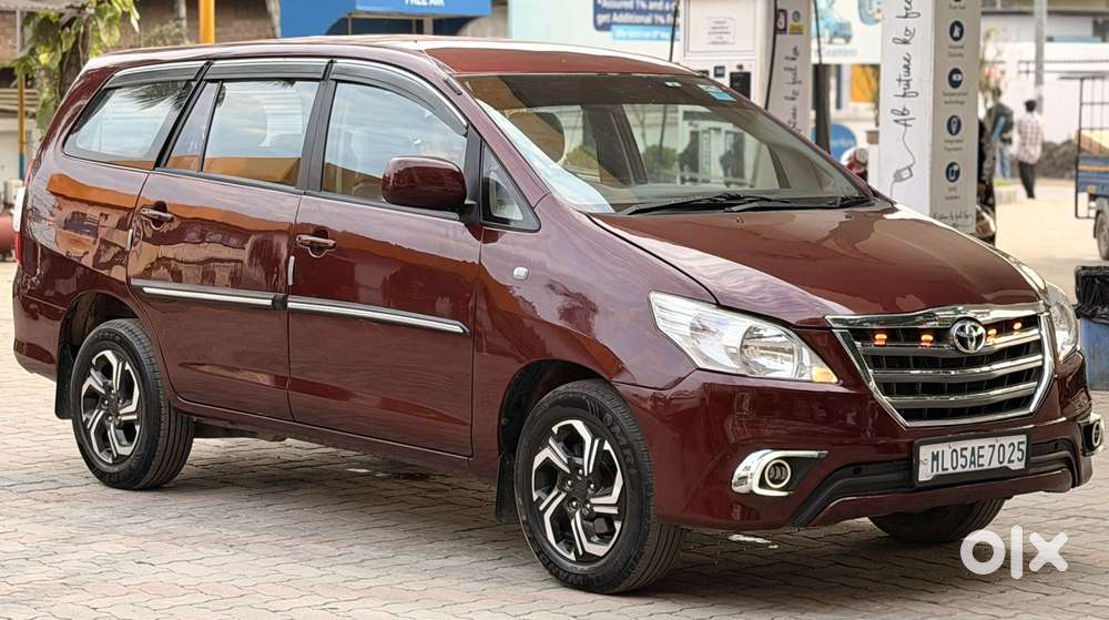 Toyota Innova 2.5 G (diesel) 8 Seater, 2014, Diesel