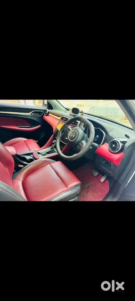 Mg Astor Savy Cvt Automatic Sangaria Red