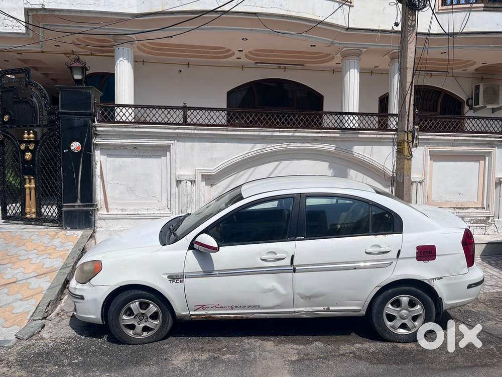 Hyundai Verna 2010 Diesel Manual
