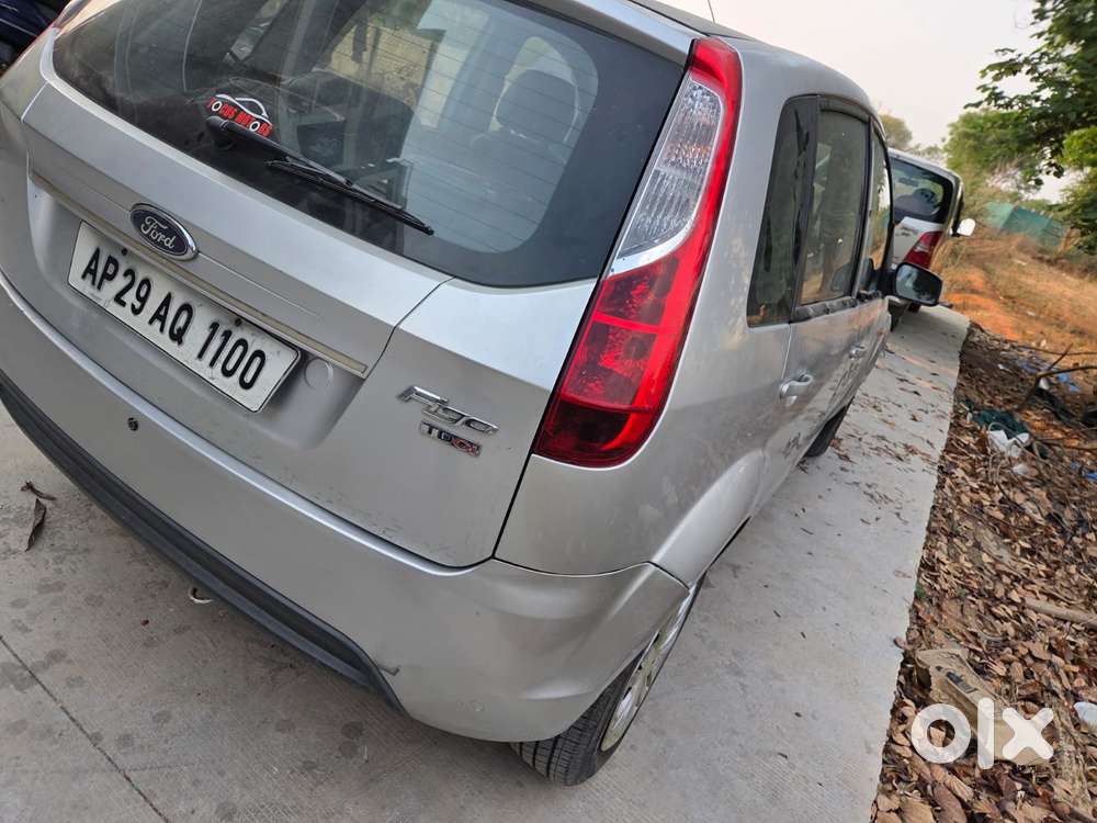 Ford Figo 2010-2012 Diesel Zxi, 2012, Diesel