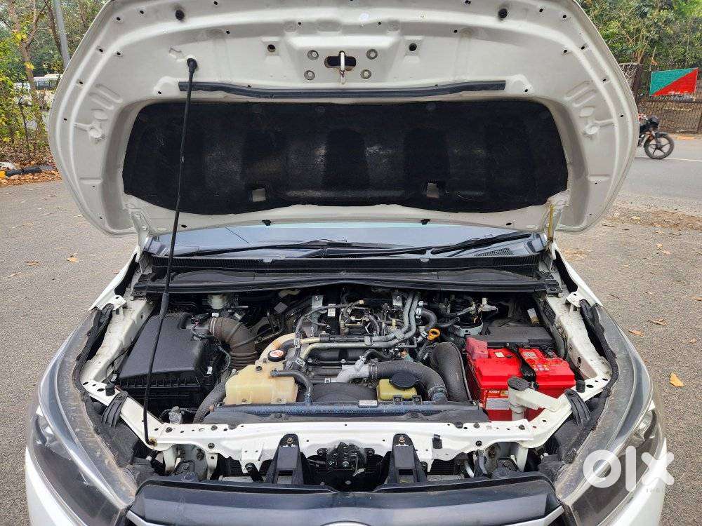 Toyota Innova Crysta 2.4 Gx Mt, 2017, Diesel