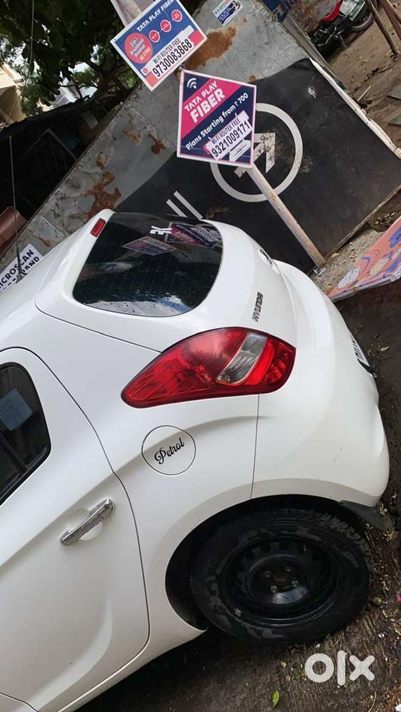 Hyundai I20 Sportz 2011