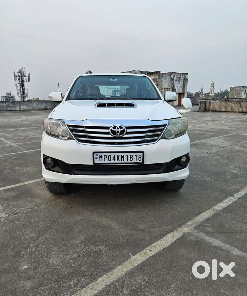 Toyota Fortuner 3.0 4x2 Mt, 2013, Diesel