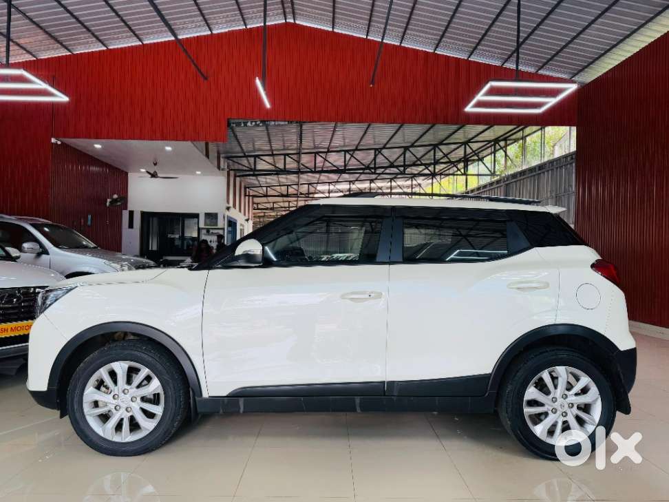Mahindra Xuv300 W8 Diesel, 2021, Diesel