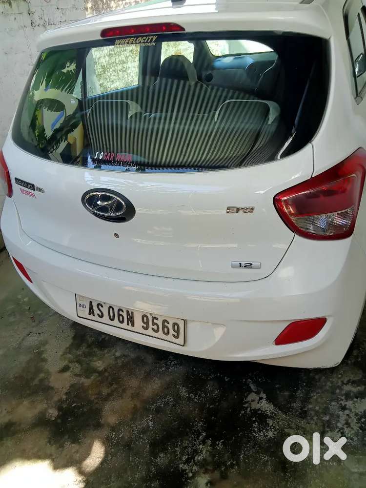 Hyundai Grand I10 2015 Car