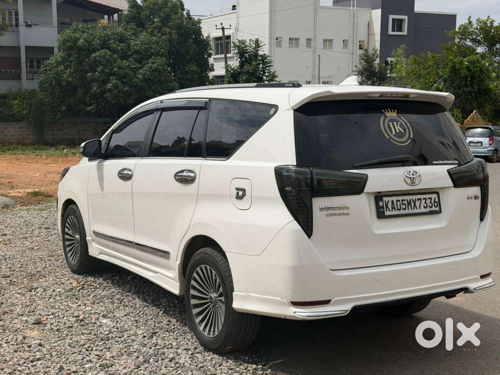 Toyota Innova Crysta 2018