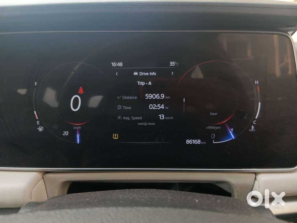 Mahindra Xuv700 2.2 Ax 7 Diesel Mt Str, 2022, Diesel