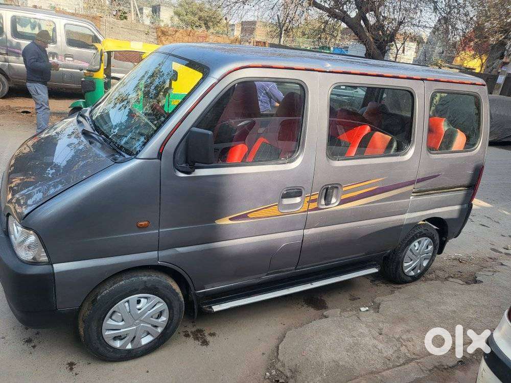 Maruti Suzuki Eeco Smiles 7 Seater Standard, 2019, Cng & Hybrids
