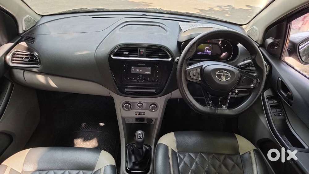 Tata Tiago, 2021, Petrol