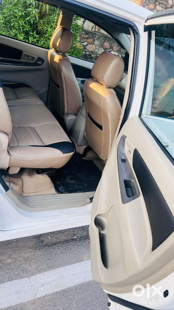 Toyota Innova Diesel 2015