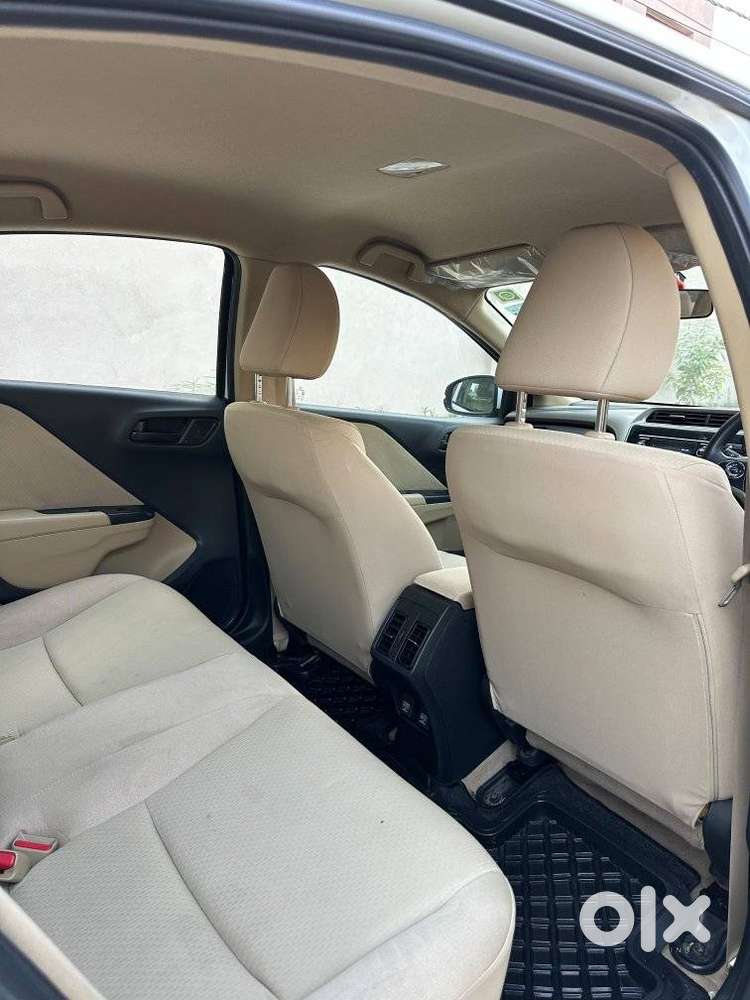 Honda City 1.5 Sv I-vtec Mt, 2020, Petrol