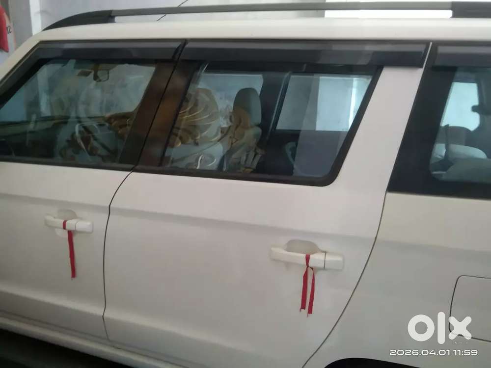 Gadi Ekadam Bacha Hua Hai New Hai