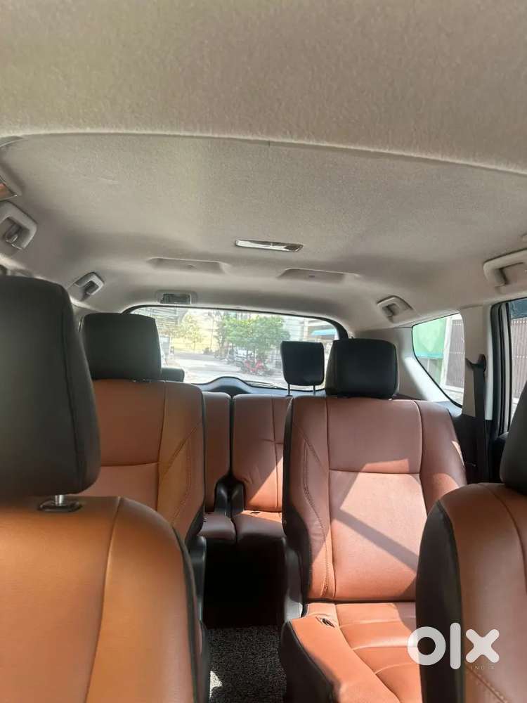 Toyota Innova Crysta