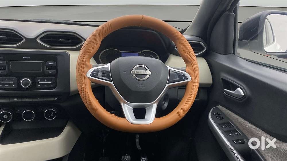 Nissan Magnite 1.0 Xv Executive, 2022, Petrol