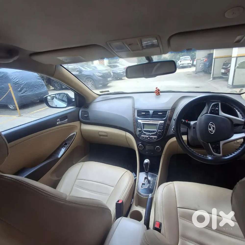 Hyundai Fluidic Verna 2012