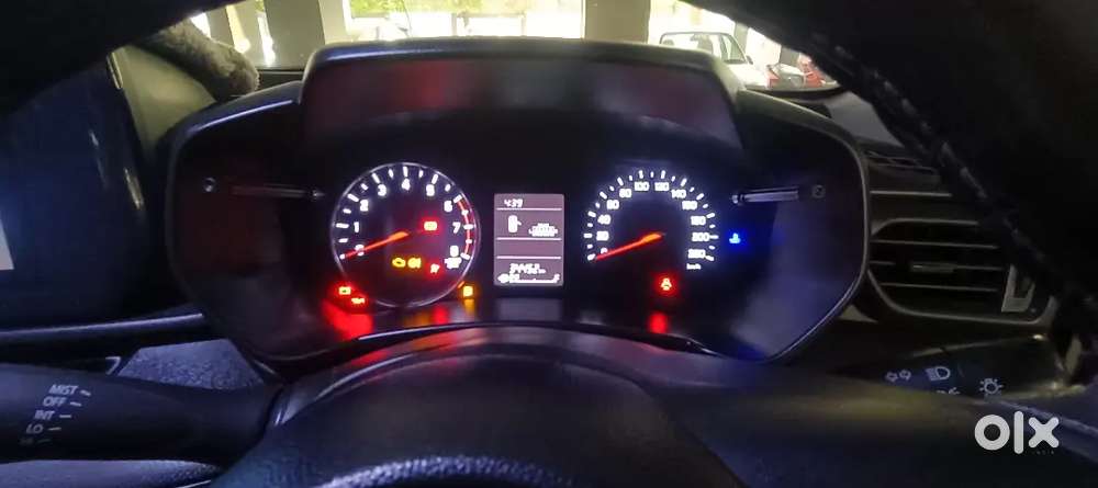 Maruti Suzuki Swift Lxi 2015