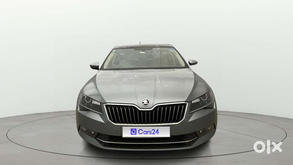 Skoda Superb Lk 1.8 Tsi At, 2018, Petrol