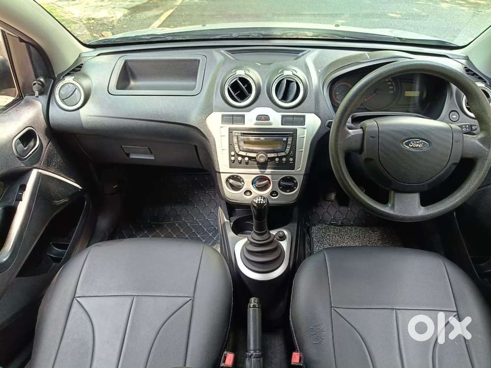 Ford Figo Petrol 2011