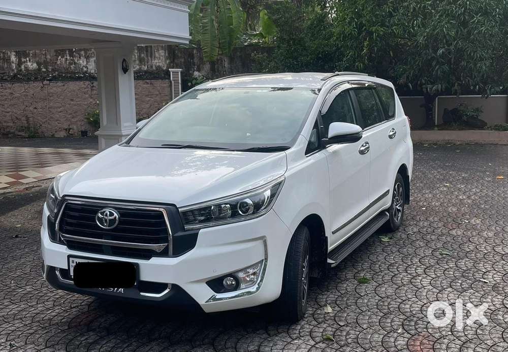 Toyota Innova Crysta Diesel 2024