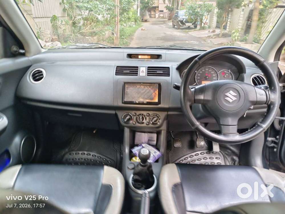 Maruti Suzuki Swift Dzire Vdi Bsiv, 2010, Diesel