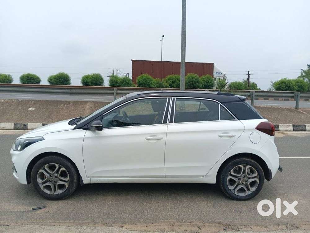 Hyundai I20 Sportz Plus Dual Tone, 2019, Petrol