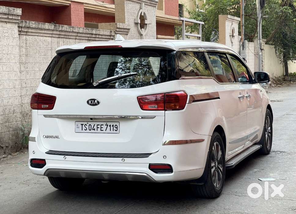 Kia Carnival Premium 8 Str, 2021, Diesel