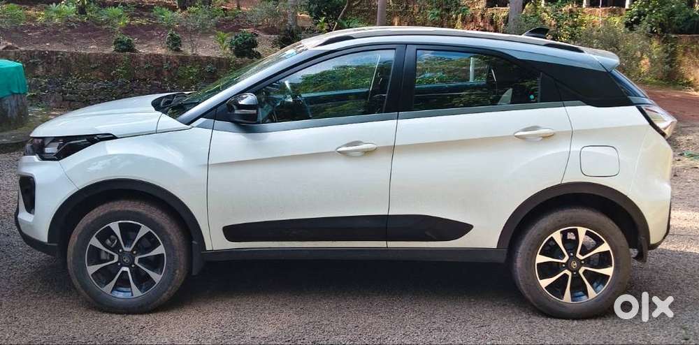 Tata Nexon Xz+(o)