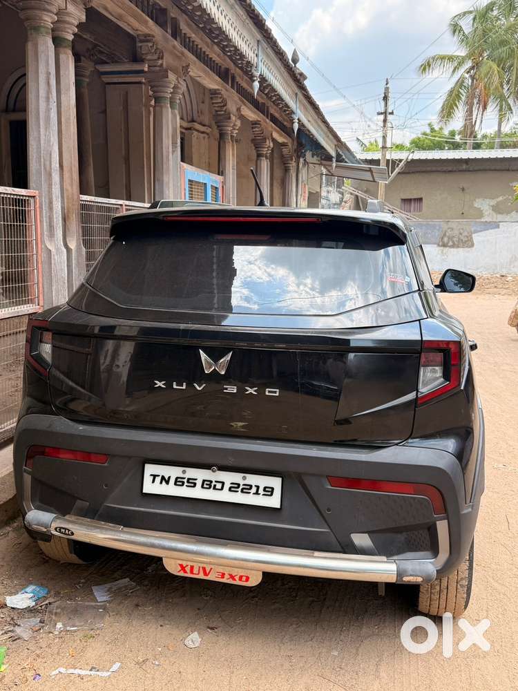 Mahindra Xuv 3xo Diesel 2025