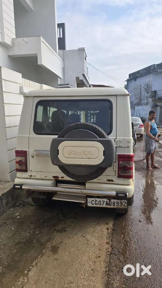 Mahindra Bolero 2012