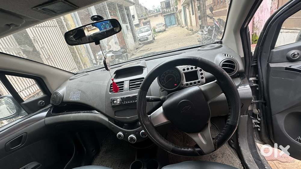 Chevrolet Beat Lt 2011 Petrol