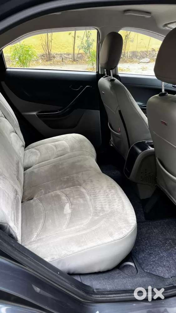 Tata Nexon 1.2 Revotron Xt, 2018, Petrol