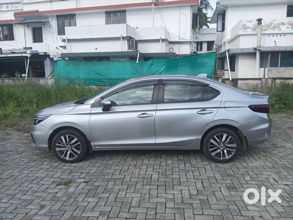 Honda City 1.5 V 5th Gen I-vtec Mt, 2022, Petrol