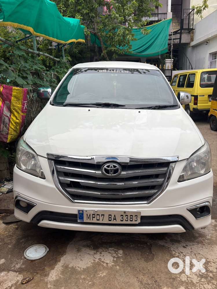 Toyota Innova Diesel 2015 Model