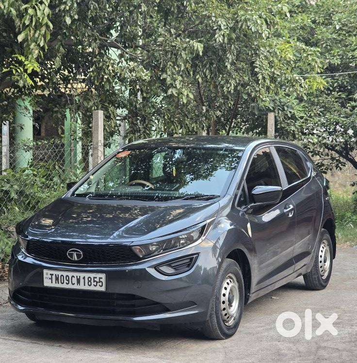 Tata Altroz 1.2 Xe, 2020, Petrol