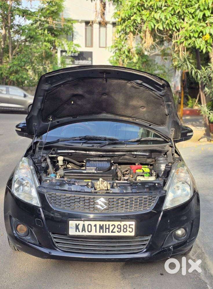 Maruti Suzuki Swift Vxi, 2011, Petrol