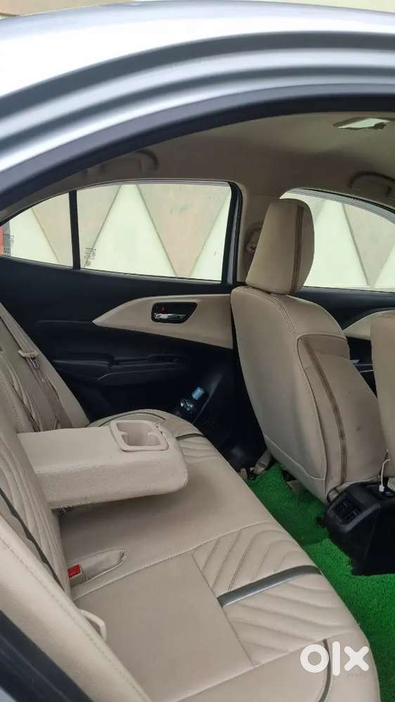 Maruti Dzire 1.2 Vxi 2025 Cng Hybrid