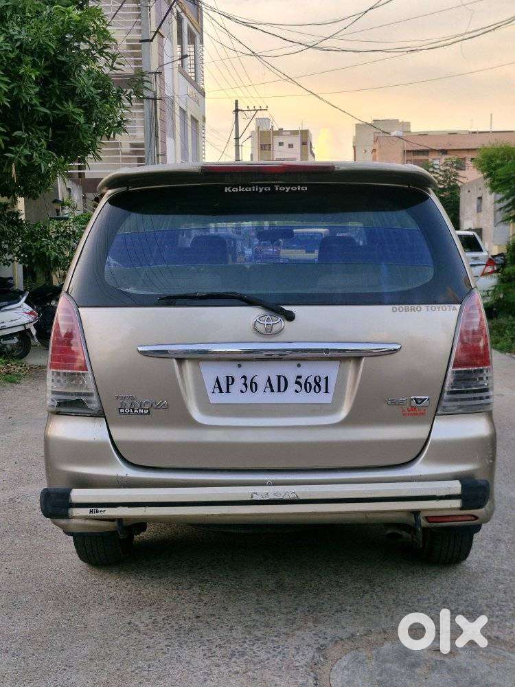 Toyota Innova 2.0 Vx 8 Str, 2009, Diesel